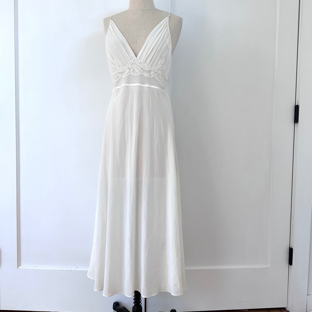 Vintage Jones New York White Lace Bridal Nightgown Maxi Slip Dress Medium